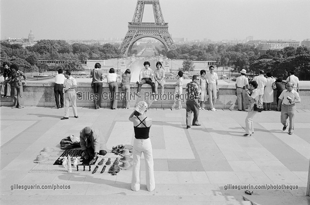 Vacances d't  Paris  - aot 1975