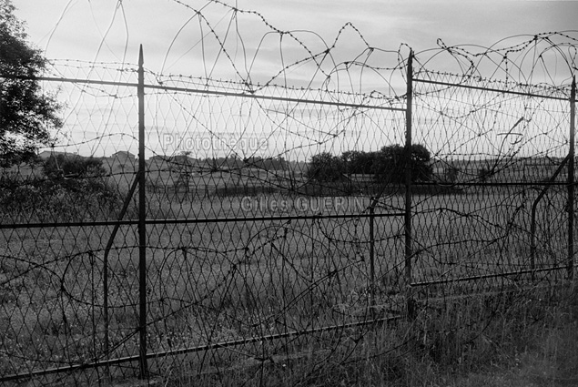 Camp militaire sur le plateau du Larzac - Aot 1972