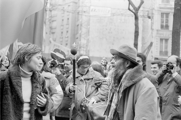 Manifestation du MLF  Paris de Belleville au Pre Lachaise - 25 novembre 1972