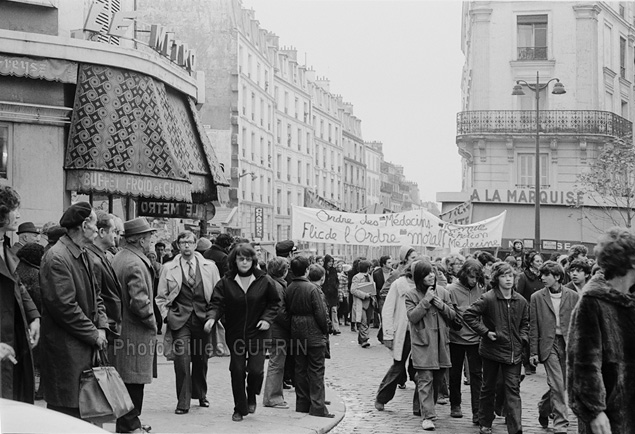 Manifestation du MLF  Paris de Belleville au Pre Lachaise - 25 novembre 1972