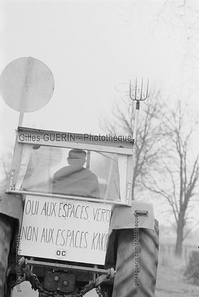 Marche des paysans du Larzac sur Paris - 1973