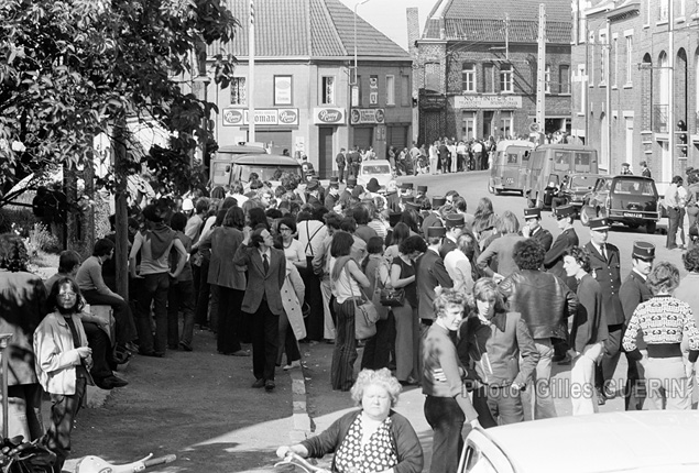 Marche non violente Londres-Paris pour la suspension des essais nuclaires - Wattrelos - 26 mai 1973