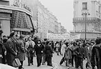 1972  - Manifestation MLF - Cortge et riverains