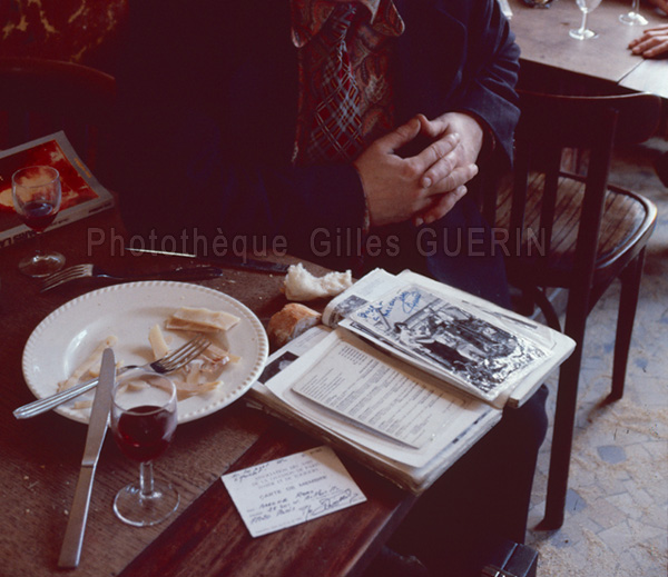 Les cafs de Paris en 1979  Le Bar des BOF