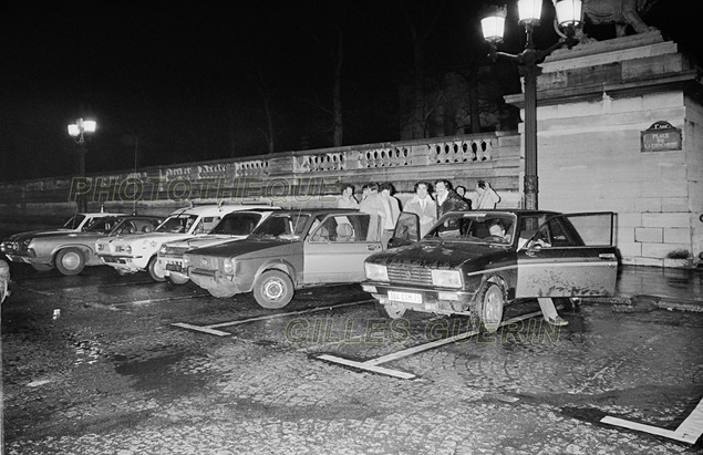 La « CB », « Citizen's Band » , ou « bande de fréquences du citoyen » à Paris - Décembre 1979