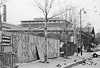 1972/73  - Dmolition des halles de Baltard de Paris - Palissades avec dessins et graffitis