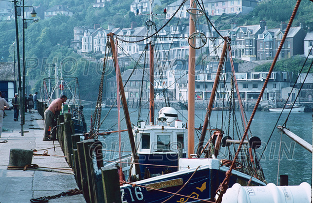 Port de pche  - Cte sud des Cornouailles - Angleterre 1980