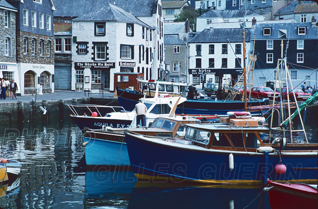 Port de plaisance -de la cte sud des Cornouailles (?) - Angleterre 1980