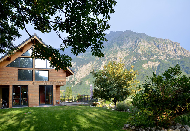 Maison bardage bois en Valgaudemar - Massif des crins - Alpes franaises