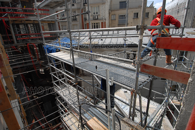 Chantiers, métiers et professions du bâtiment
