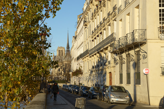 Sur l'le-Saint-Louis - 2016