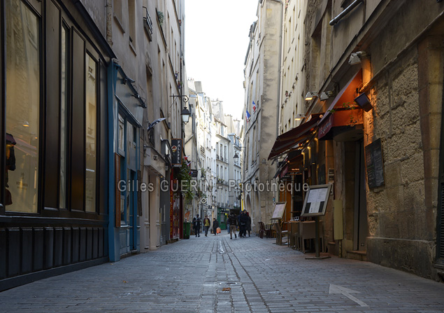 Rue Des Rosiers  - 2016
