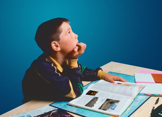 Devoirs de classe  la maison