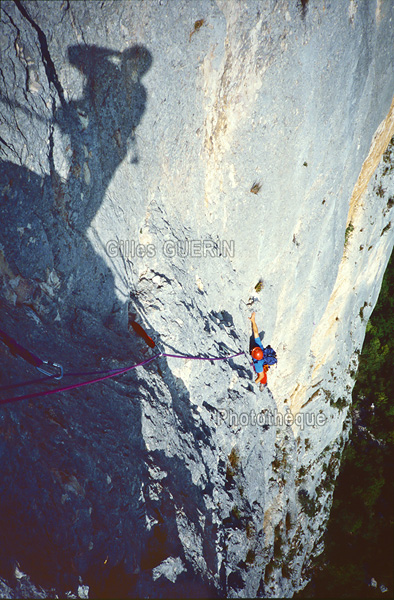 Varappe - Escalade dans le Massif du Vercors - Voie des Chrysanthmes