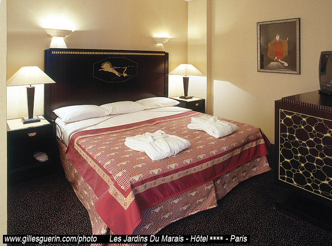 Hotel **** LES JARDINS DU MARAIS - Chambre